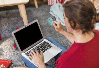 Online Shopping Scams: How to Keep Your Personal Information Safe